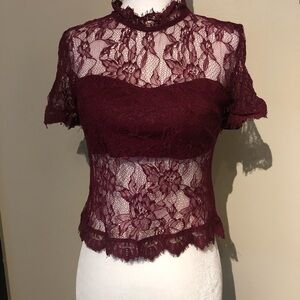 Romeo & Juliet Couture Burgundy Lace Blouse Size M